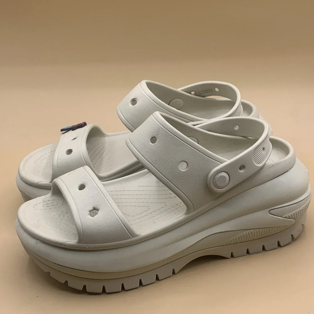Crocs Classic Mega Crush Sandal Women's Thick Soled Chunky Sandals Beige Size 8